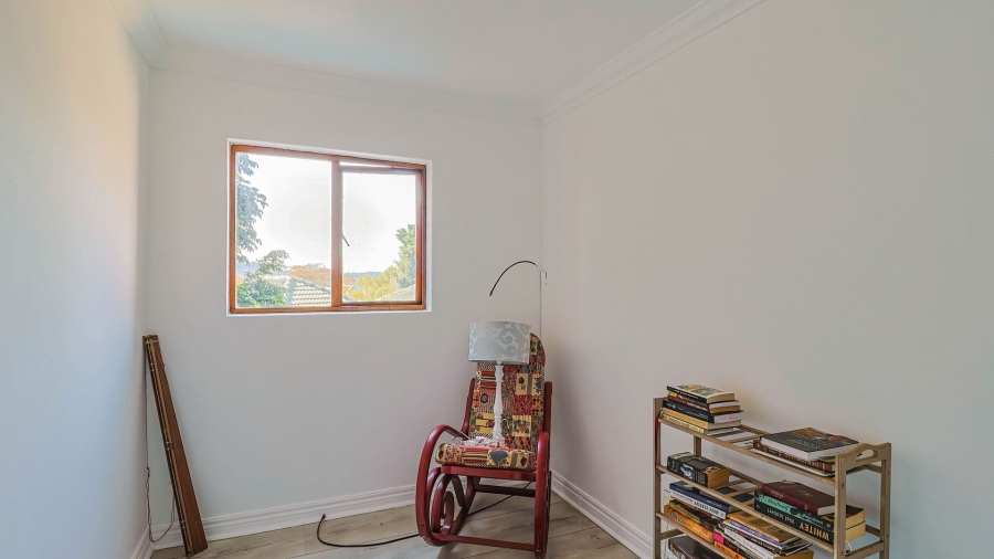 4 Bedroom Property for Sale in Boschdal North West